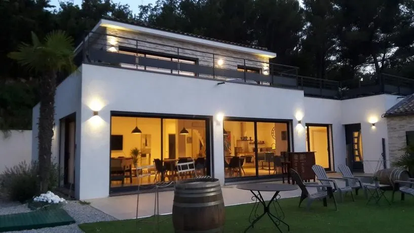 Villa Sainte Victoire - Image 1