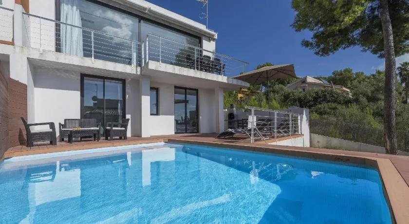 Villa Mirador - Image 1