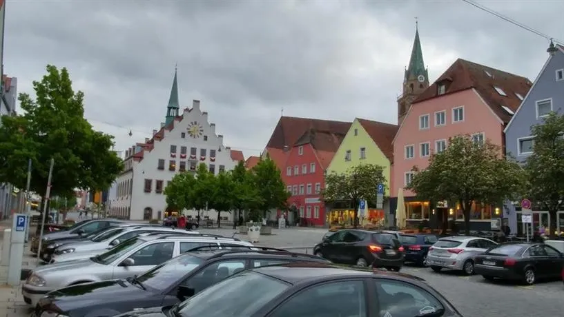 Gastehaus Neumarkt - Image 1