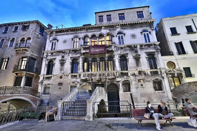 Residenza Ruga Giuffa - Image 1