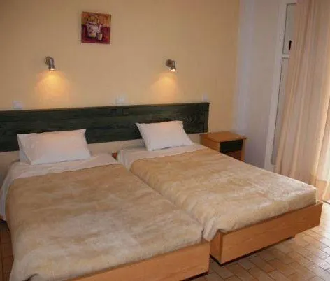 Odysseus Apartments - Image 1