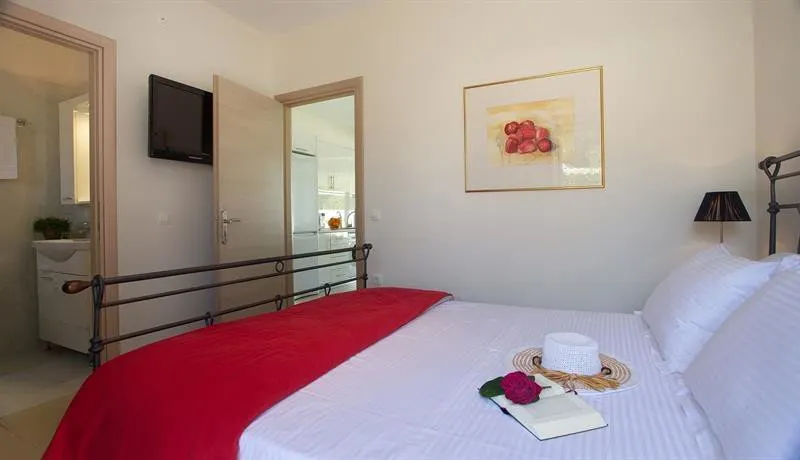 Villa Deli - Image 1
