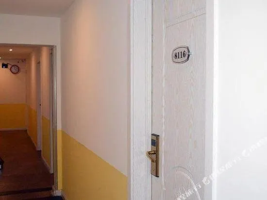 JINCHENG HOTEL - Image 1