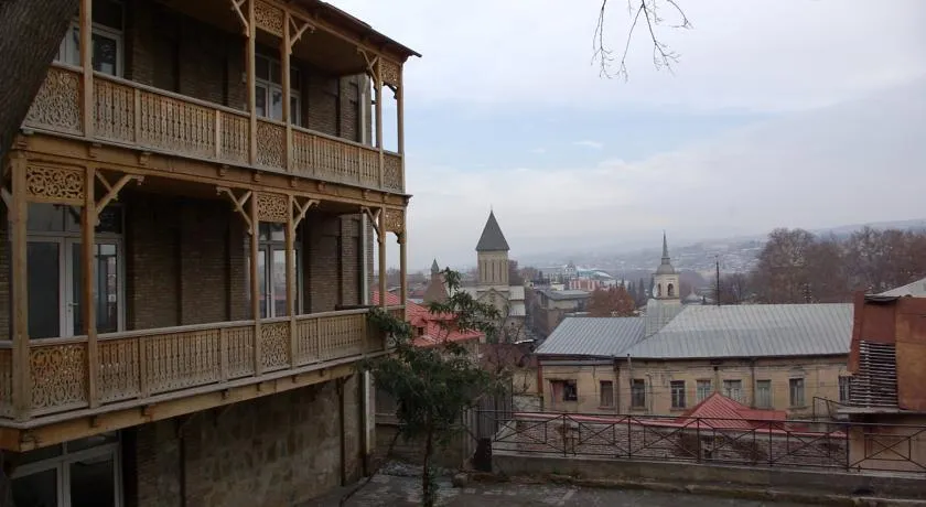 Guest House Lusi - Image 1