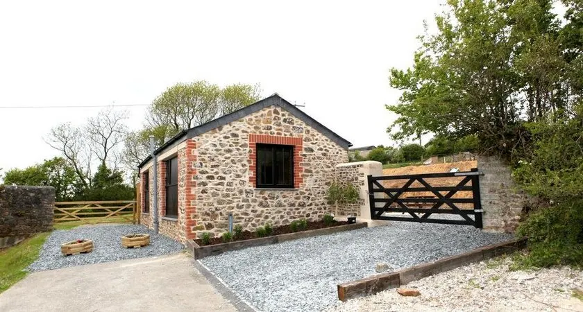 Lower Thurlibeer Holiday Home - Image 1