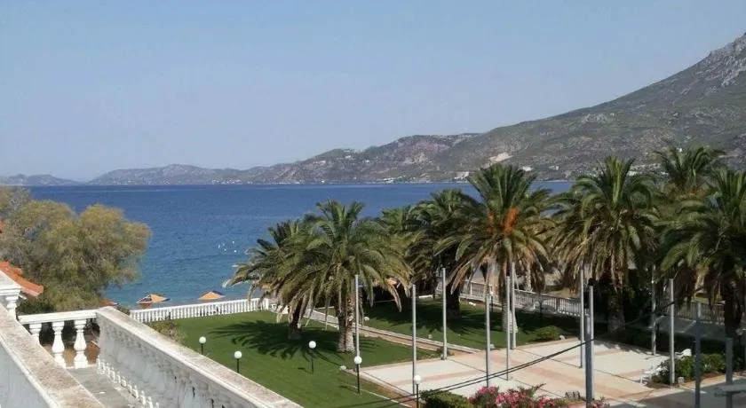 Waves Mansion - Image 1