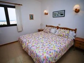 Apartamentos Reyes - Image 1