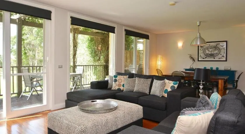 Villas Venticuatro (Sleeps 24) Resort Condos located within Cypress Lakes Resort (nothing is more ce - Image 1