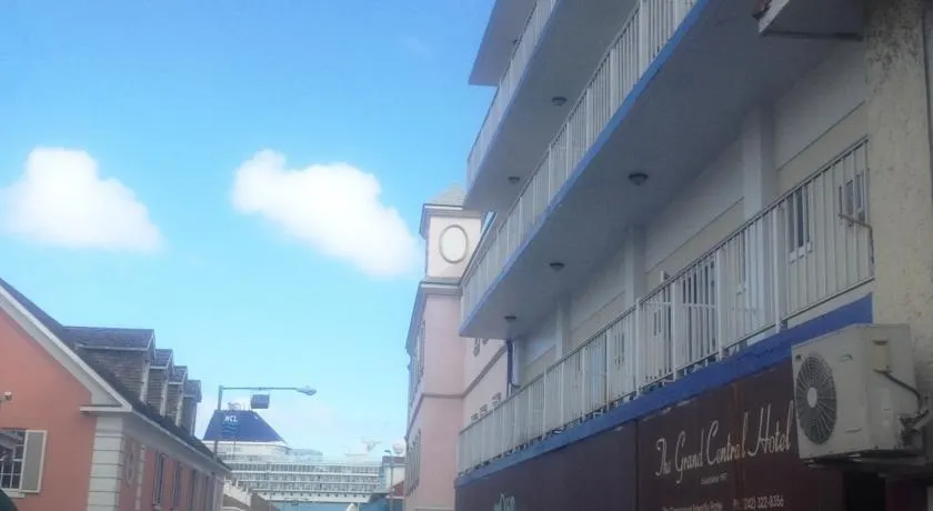 Grand Central Hotel - Image 1