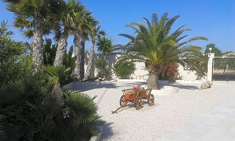 La Dolce Vita - Image 1