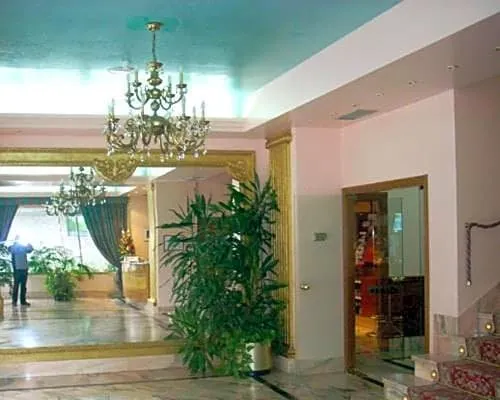 Hotel Estadio - Image 1