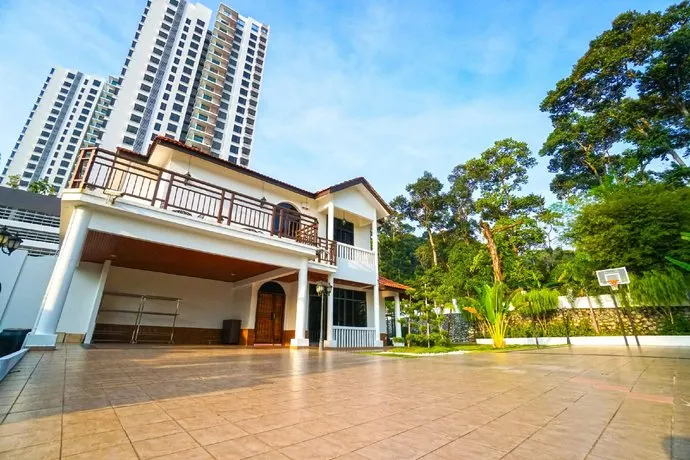 IVC Villa 61 Bungalow wt Private Pool@Bt Ferringhi - Image 1