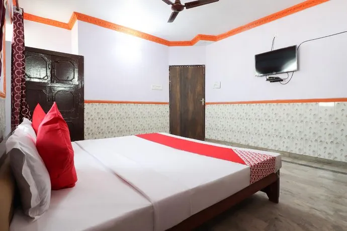 Upasana Guest House by OYO Rooms - Image 1