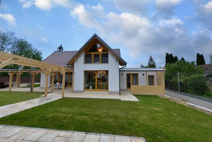 Quality Wellness Vendégház - Image 1