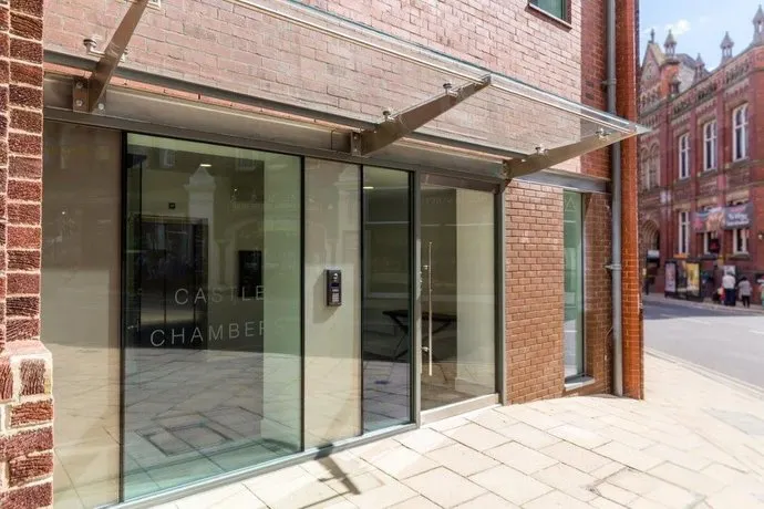 Castle Chambers - Image 1