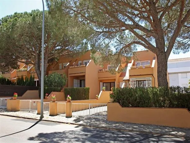 Casa adosada en Pals - Image 1
