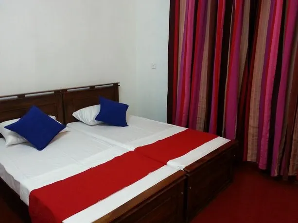 White Villa - Image 1