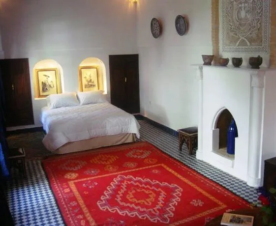 Riad Fes Quarawine - Image 1