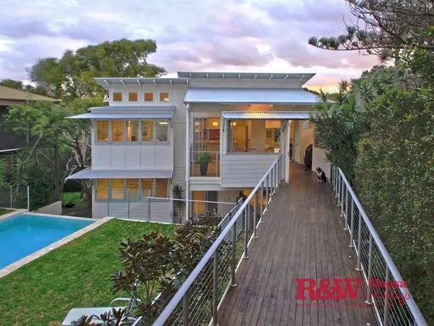 20 Adams Street - Image 1