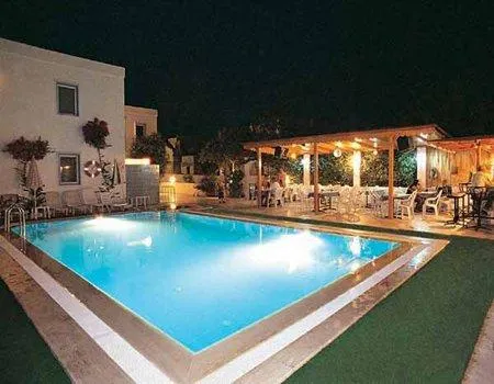 Dost Mavi Apart Hotel - Image 1