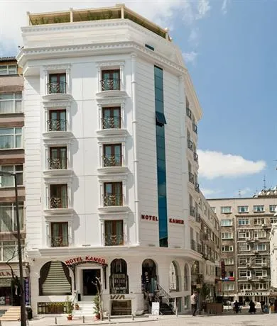 Kamer Hotel - Image 1