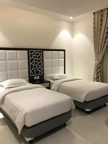 Brief Hotel - Image 1