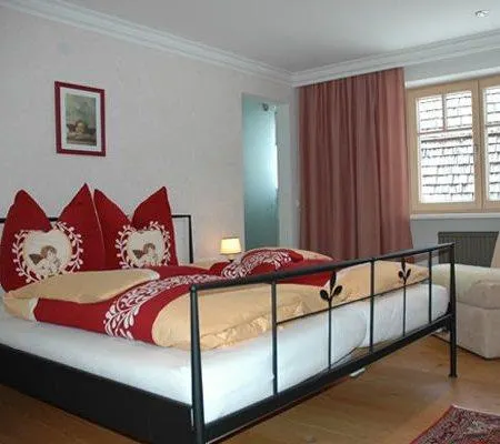 Haus Wallis by stayFritz - Ski-in - Ski-out Apartments Arlberg - Image 1