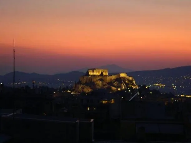 Eleni's home in Athens-room rental - Image 1