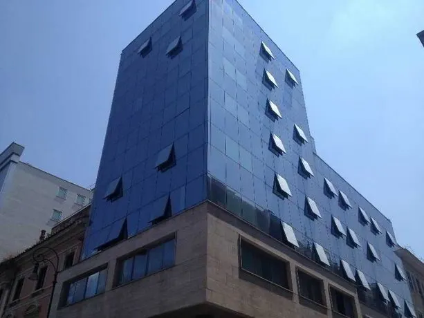 Smart - Image 1
