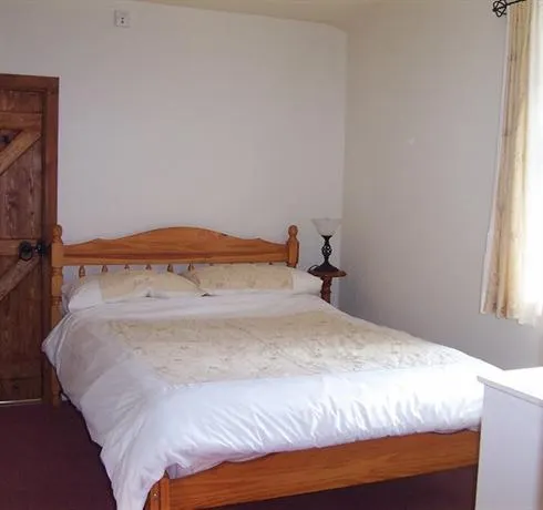 Chapel Cottage - Image 1
