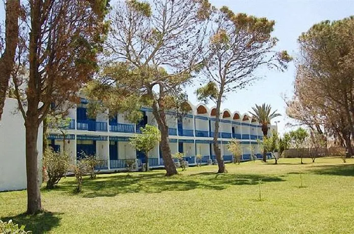 Hôtel Club riadh - Image 1