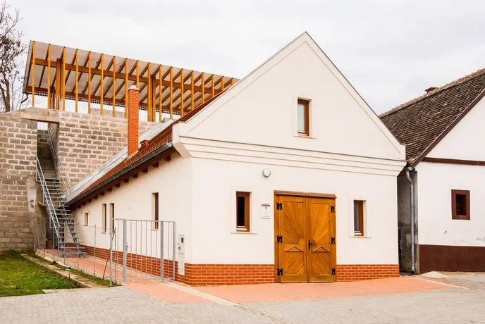 Knab Panzio - Image 1