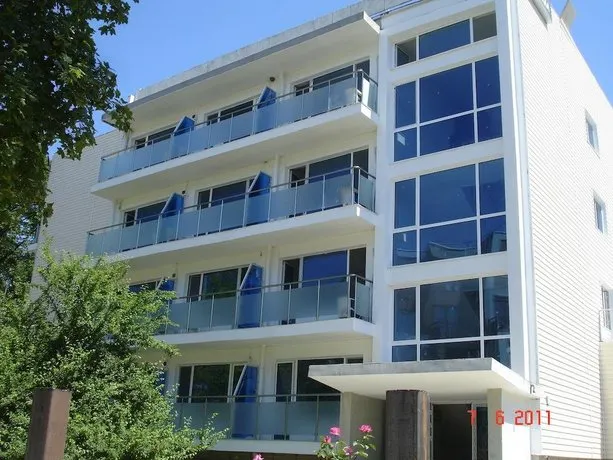 Hotel Park 1 - Image 1