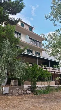Apartments Vala - Image 1