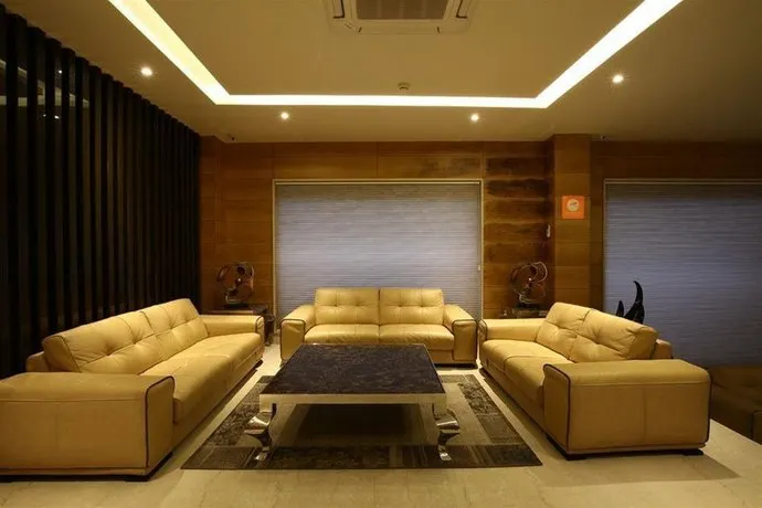 FabHotel Brown Road - Image 1