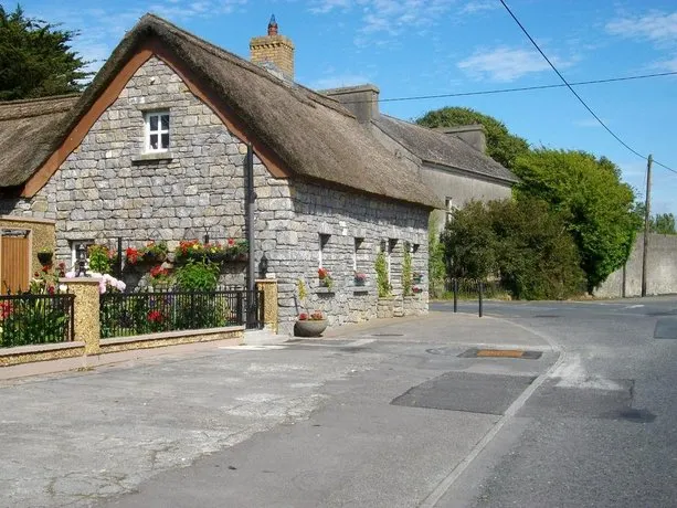 Clonmacnoise B&B - Image 1