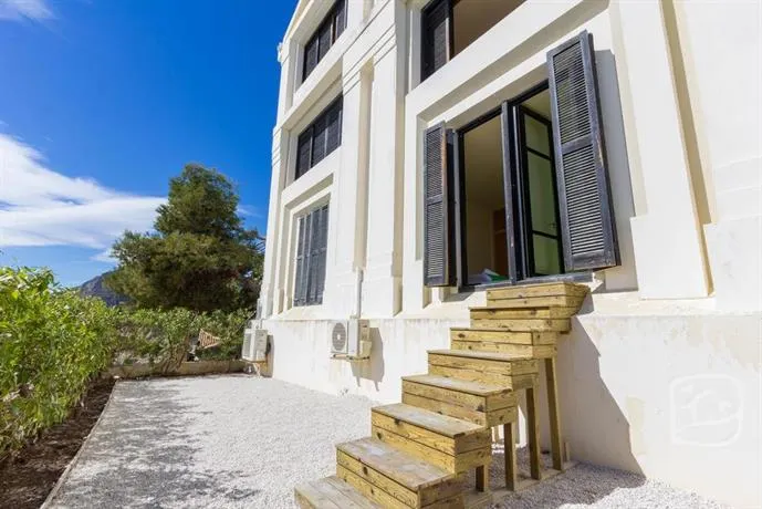 Villa Anfisa - Image 1