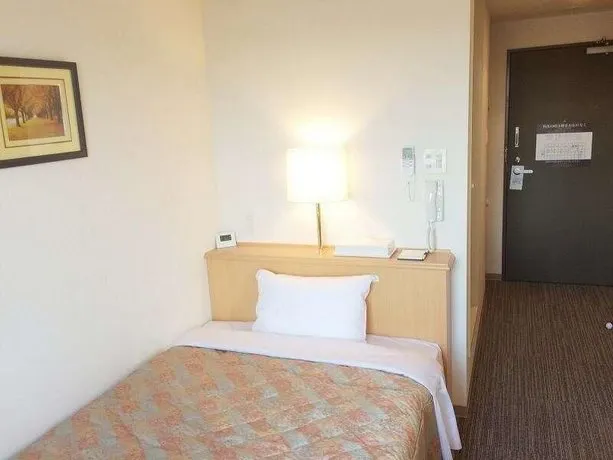 Hotel AZ Fukuoka Yoshitomi Ten - Image 1