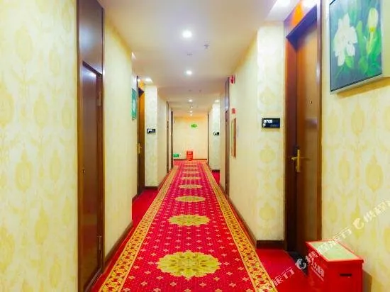 ZHIZI HUAKAI HOTEL - Image 1