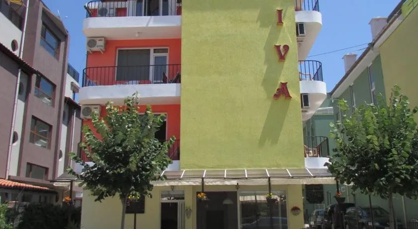 Diva House - Image 1