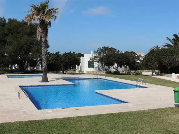 Solmar Bungalows - Image 1