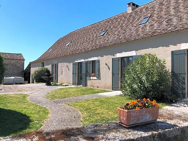La Ferme Buissonniere - Image 1