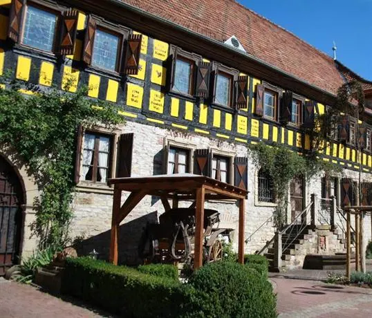 Gasthaus Loewenthor & Hotel Hahn - Image 1