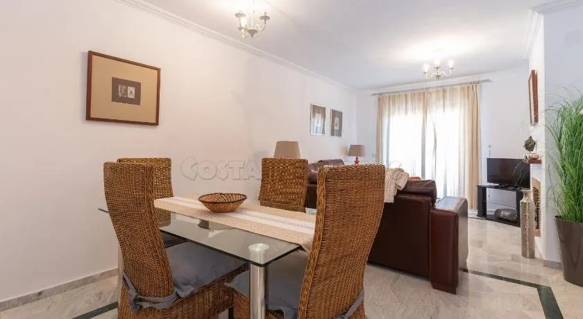 Penthouse Princesa Kristina - Image 1
