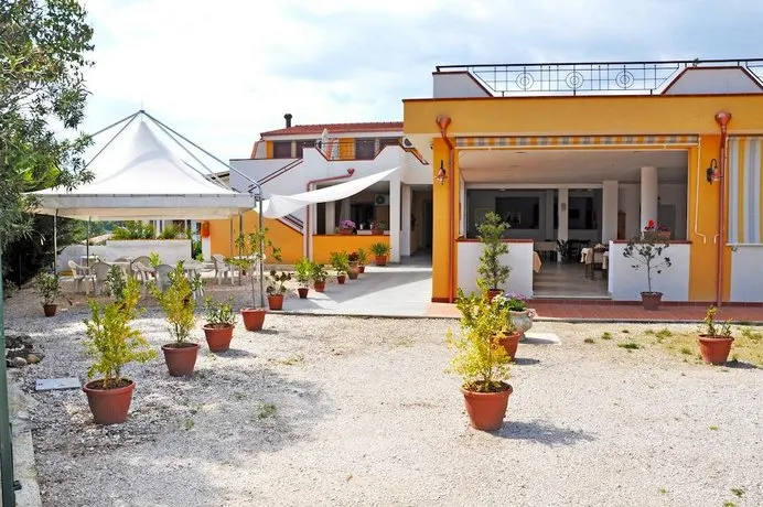 La Cicala - Image 1