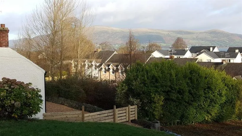 Peggy's Shabby Chic Cottage - Image 1