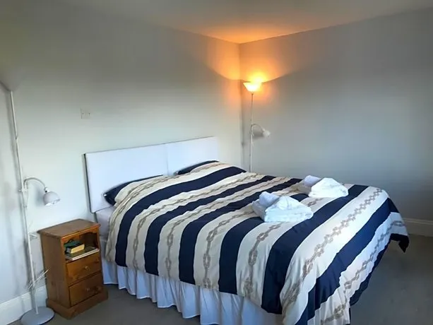 The Red Lion Inn - Image 1