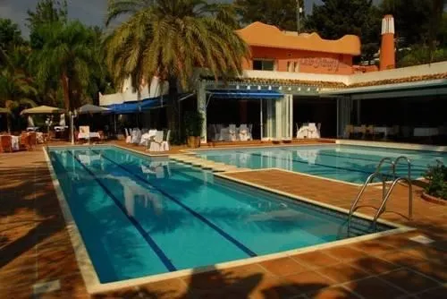 Miraflores Rancho Club - Image 1