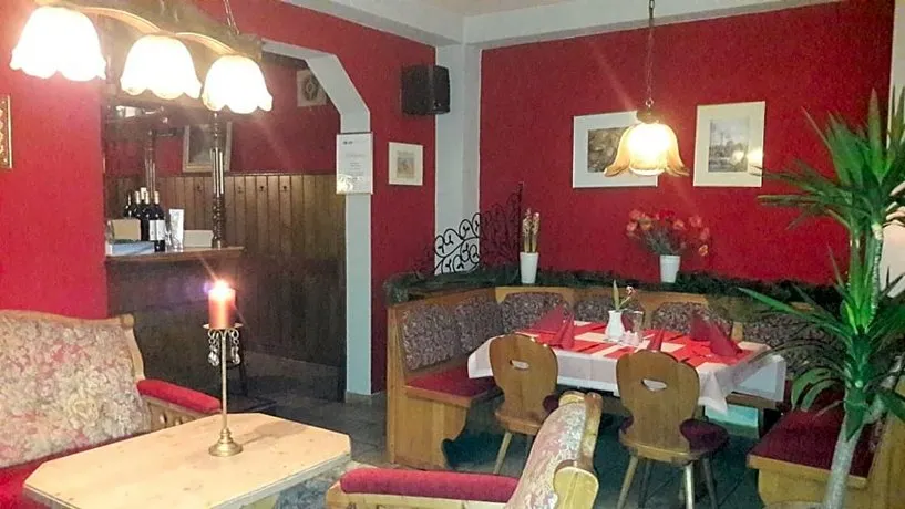 Hotel Lindenhof - Image 1