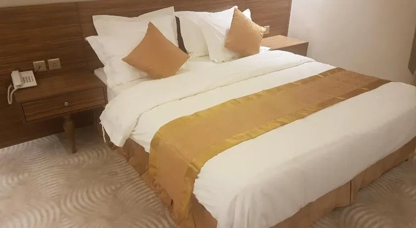 Hills ApartHotel - Image 1
